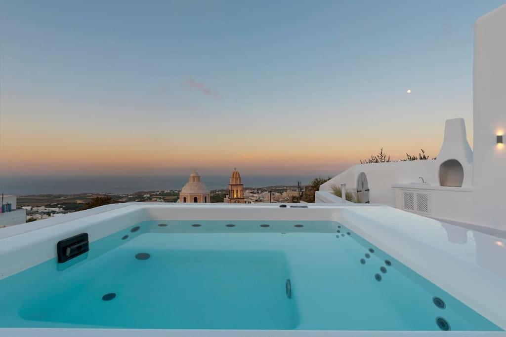 Aleanna Traditional Villa Fira Exterior photo