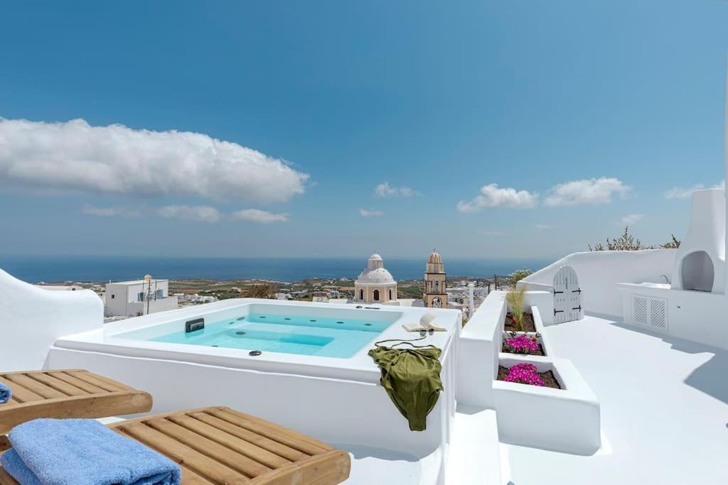 Aleanna Traditional Villa Fira Exterior photo