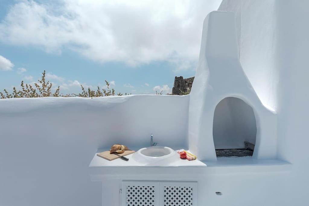 Aleanna Traditional Villa Fira Exterior photo